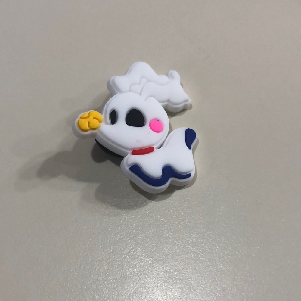 Zero croc charm